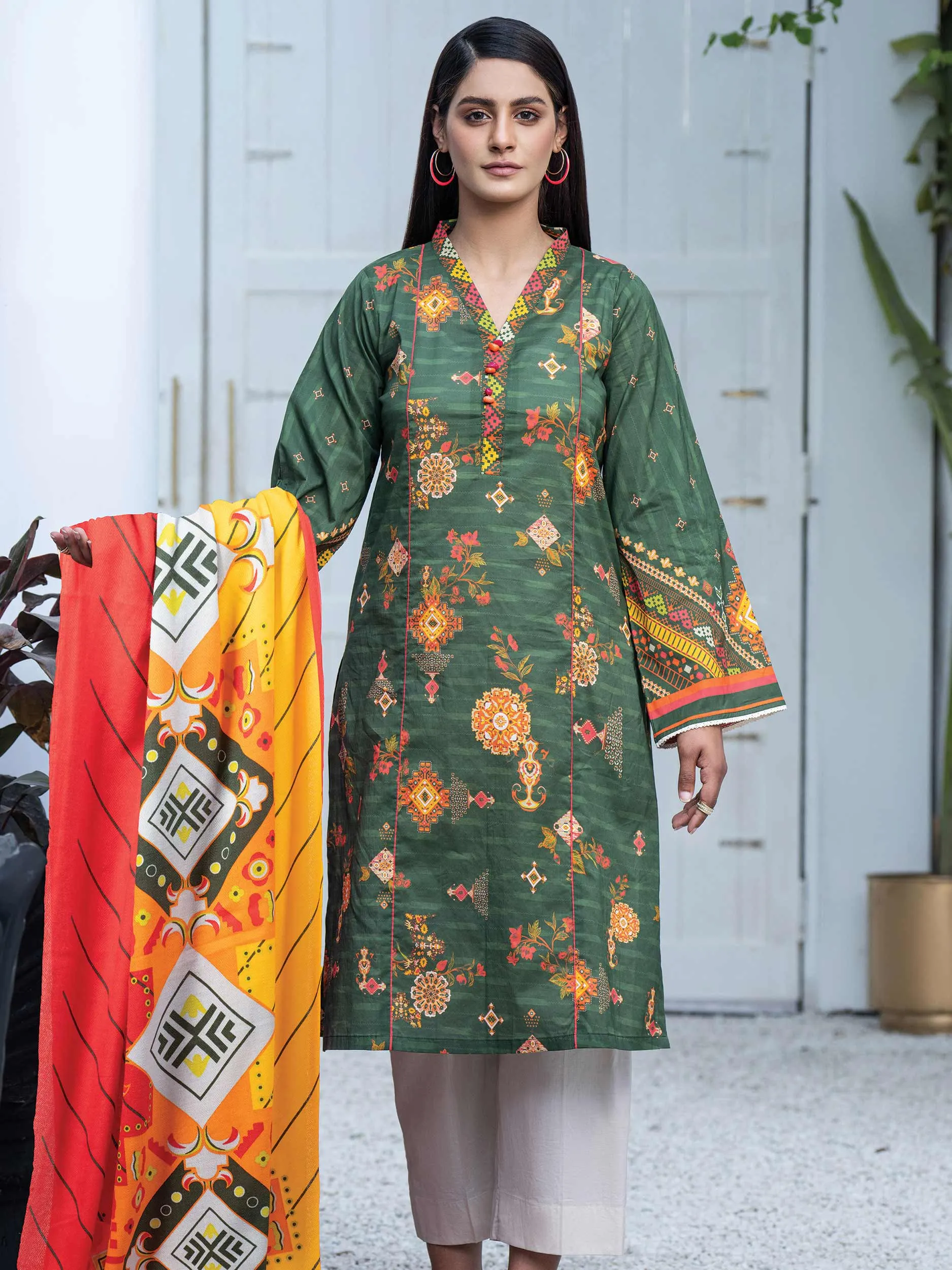 2 Piece Khaddar Suit-Printed (Unstitched)