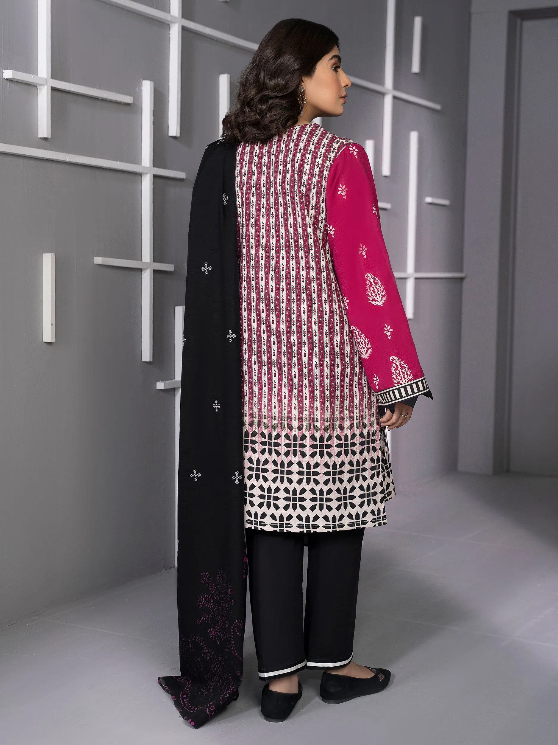 2 Piece Khaddar Suit-Printed (Unstitched)