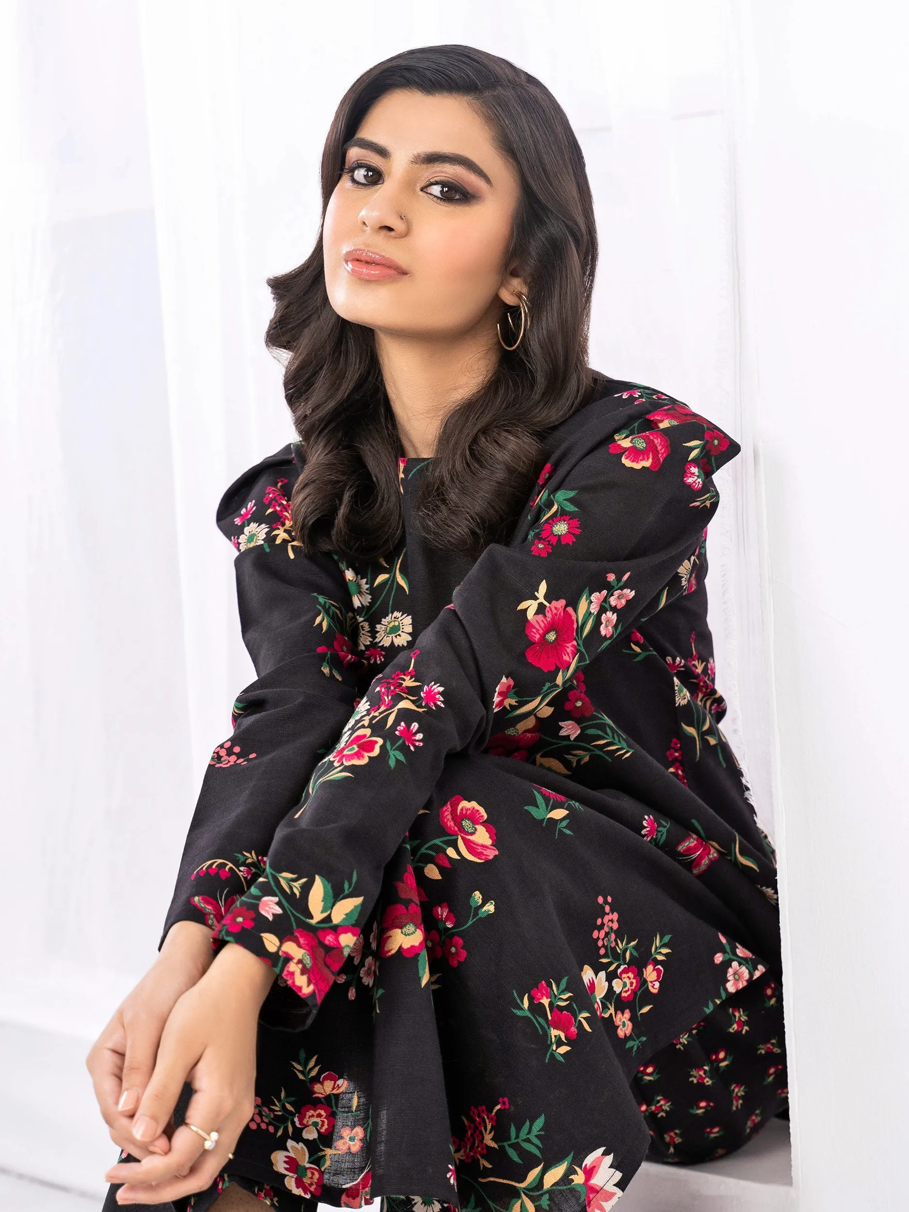 2 Piece Khaddar Suit-Printed (Unstitched)