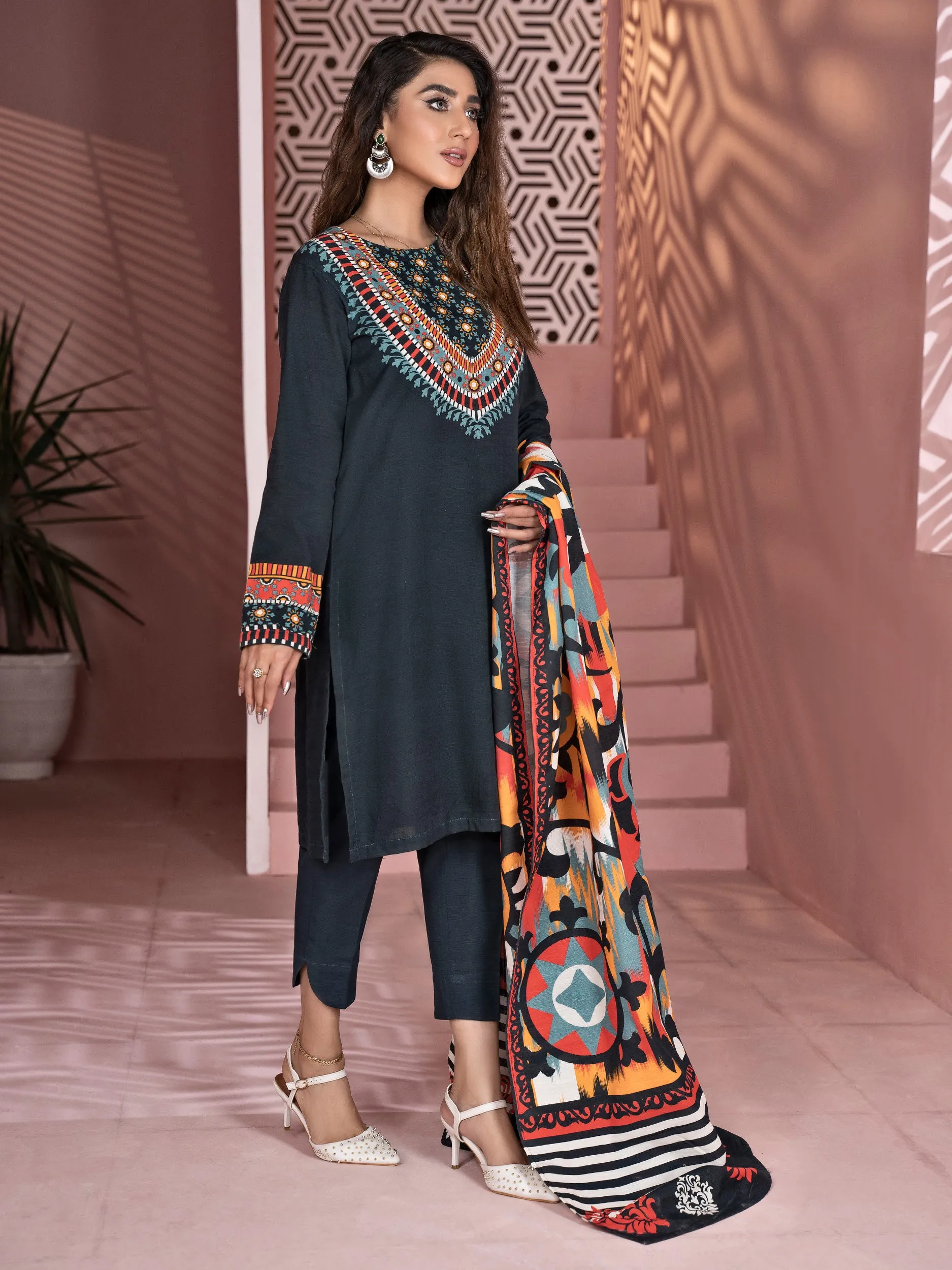 2 Piece Khaddar Suit-Printed (Unstitched)