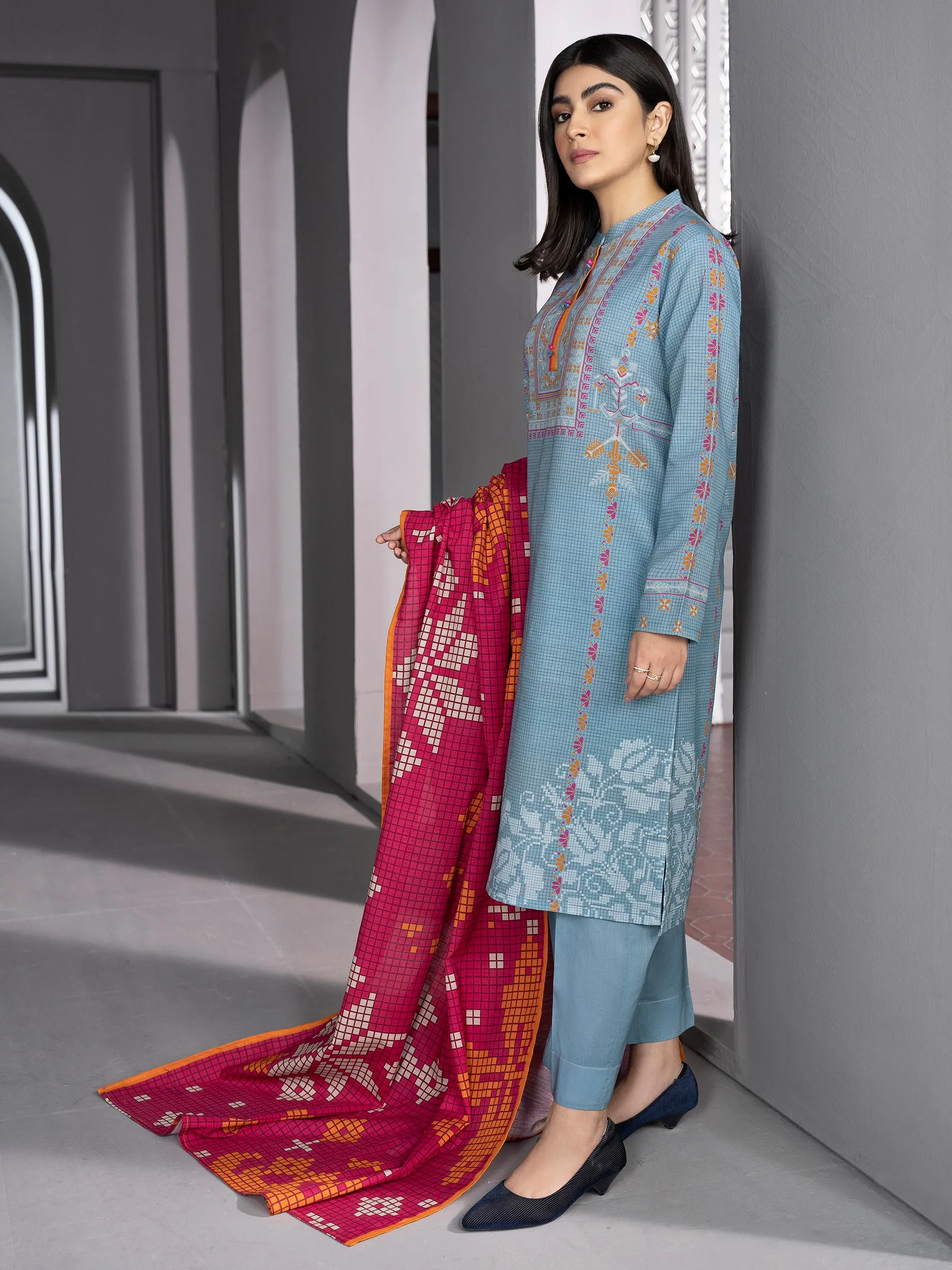 2 Piece Khaddar Suit-Printed (Unstitched)