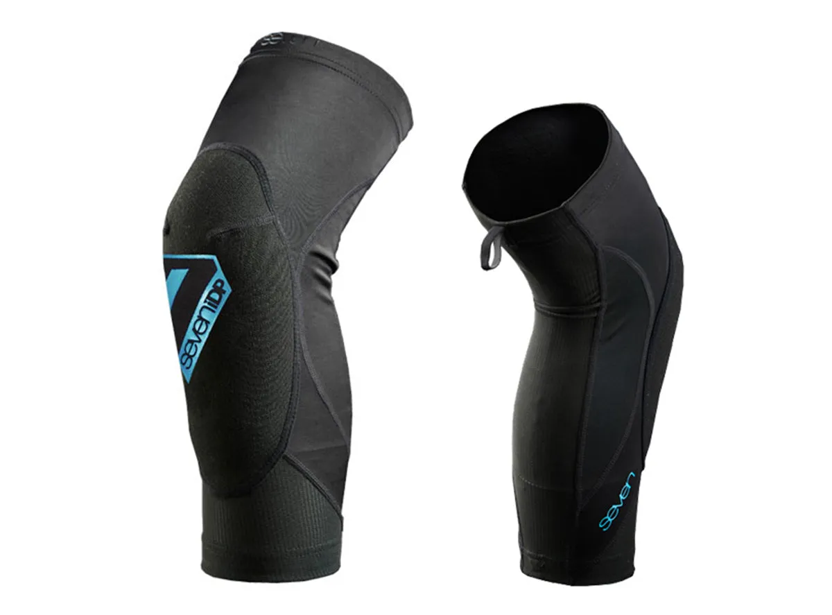 7 iDP Transition Elbow Pads - Black