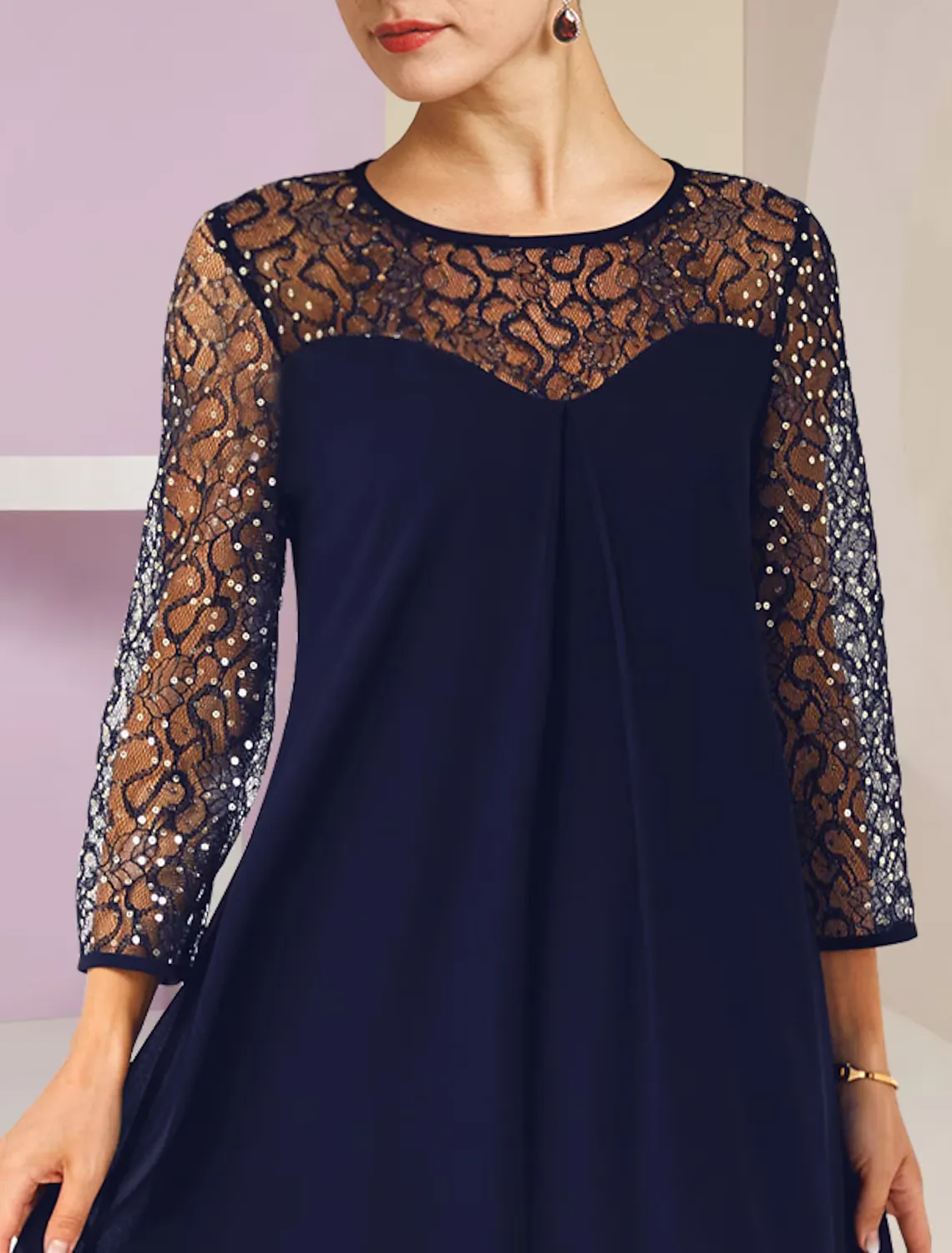 A-Line Mother of the Bride Dress Formal Wedding Guest Elegant Scoop Neck Knee Length Lace Sleeve with Sequin