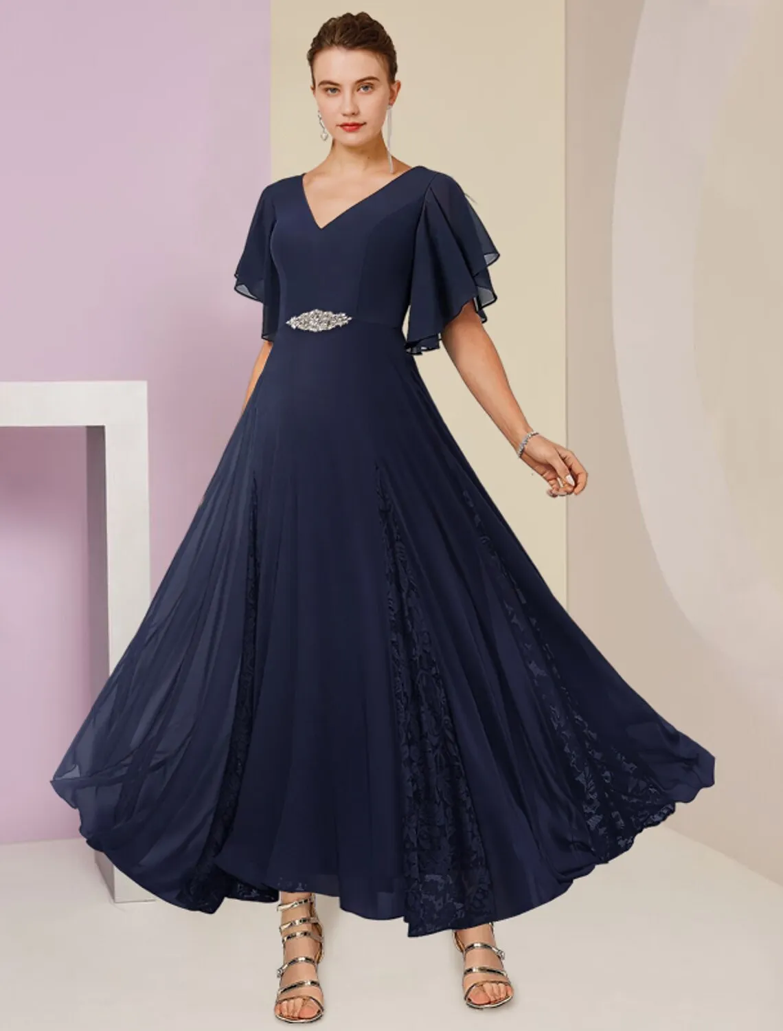 A-Line Mother of the Bride Dress Formal Wedding Guest Elegant V Neck Ankle Length Chiffon Lace Short Sleeve with Pleats Crystal Brooch