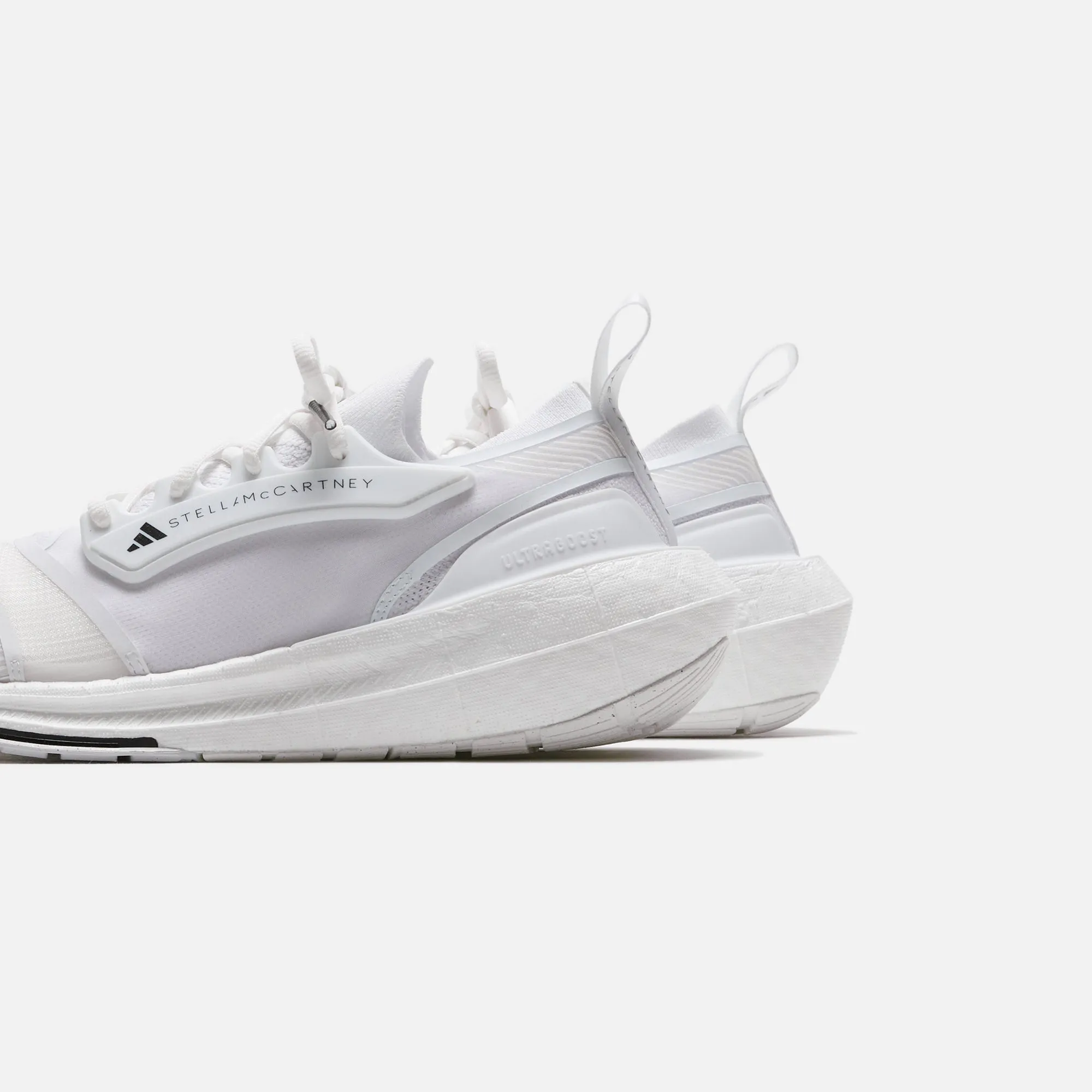 adidas by Stella McCartney Ultraboost 23 - Ftwr White / Off White