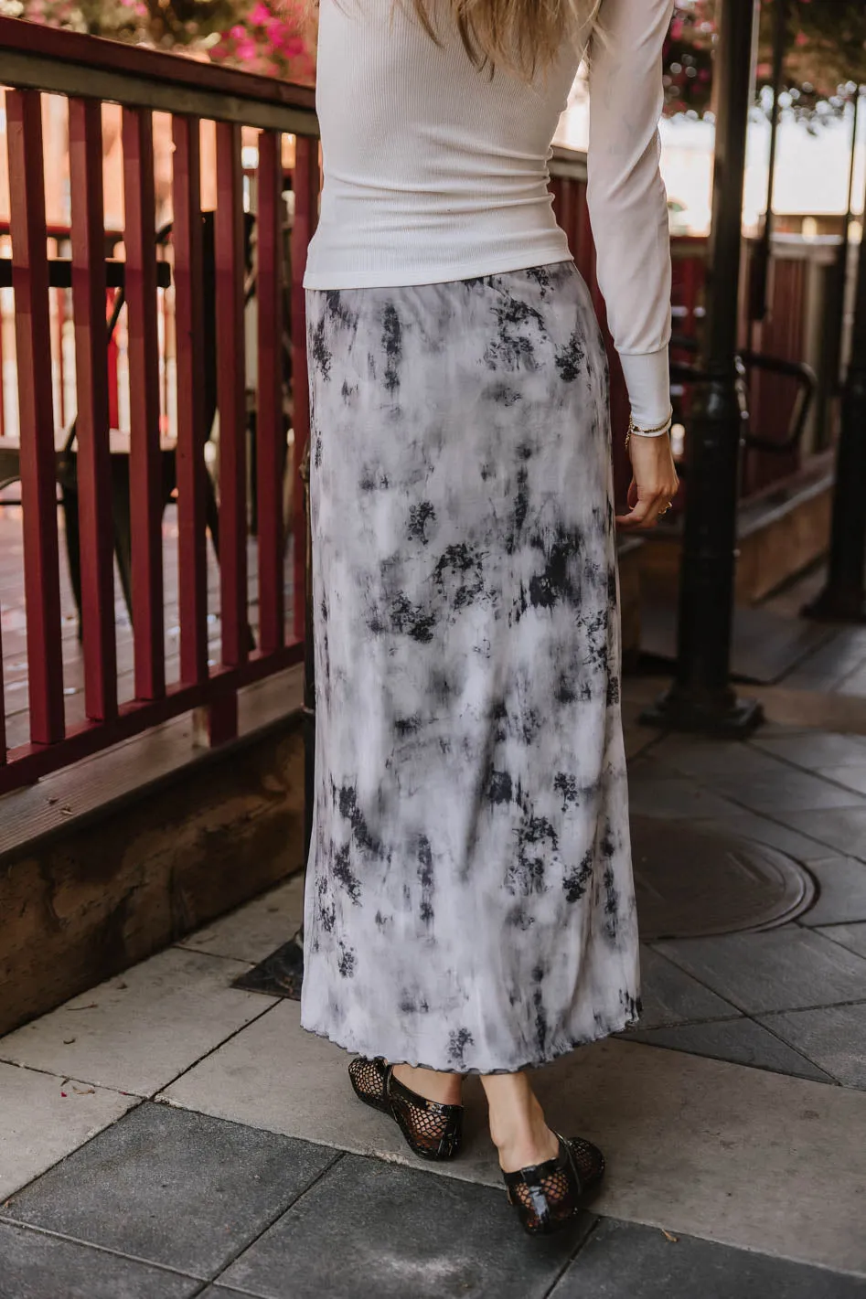 Chandler Abstract Maxi Skirt in Grey