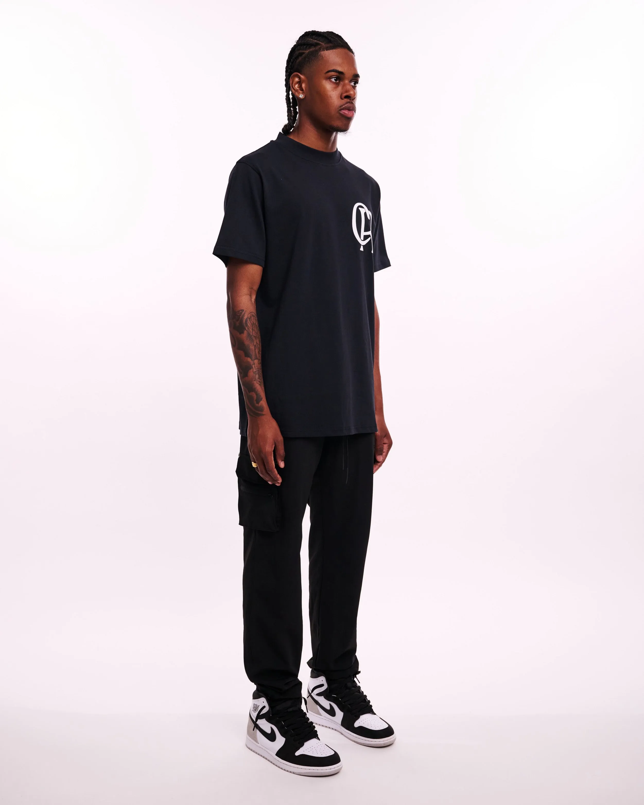 CROYEZ INITIAL T-SHIRT - BLACK/WHITE