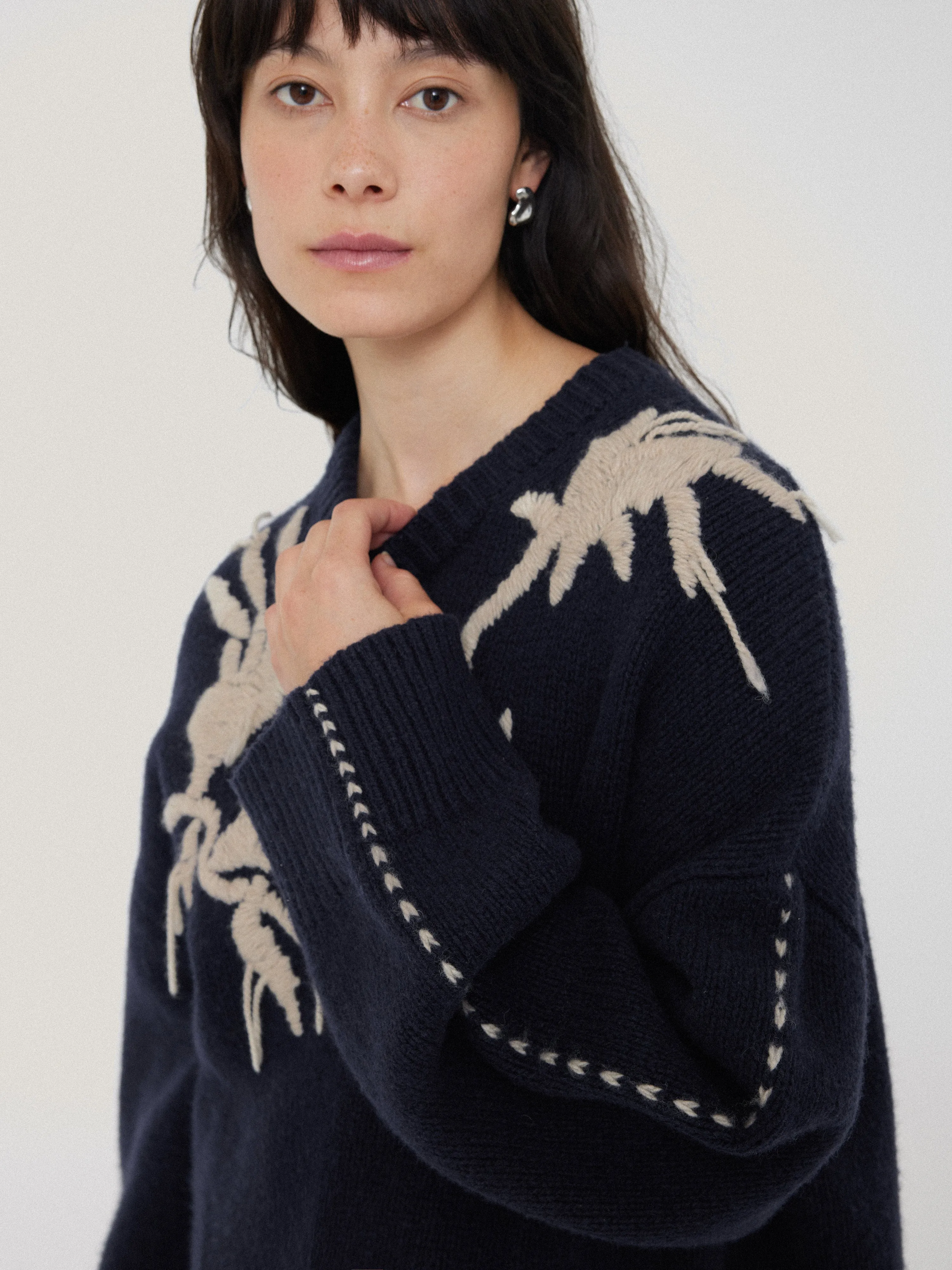 Embroidered Knitted Jumper | Navy