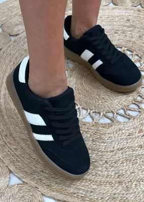 Lucia Black White Stripes Sneakers