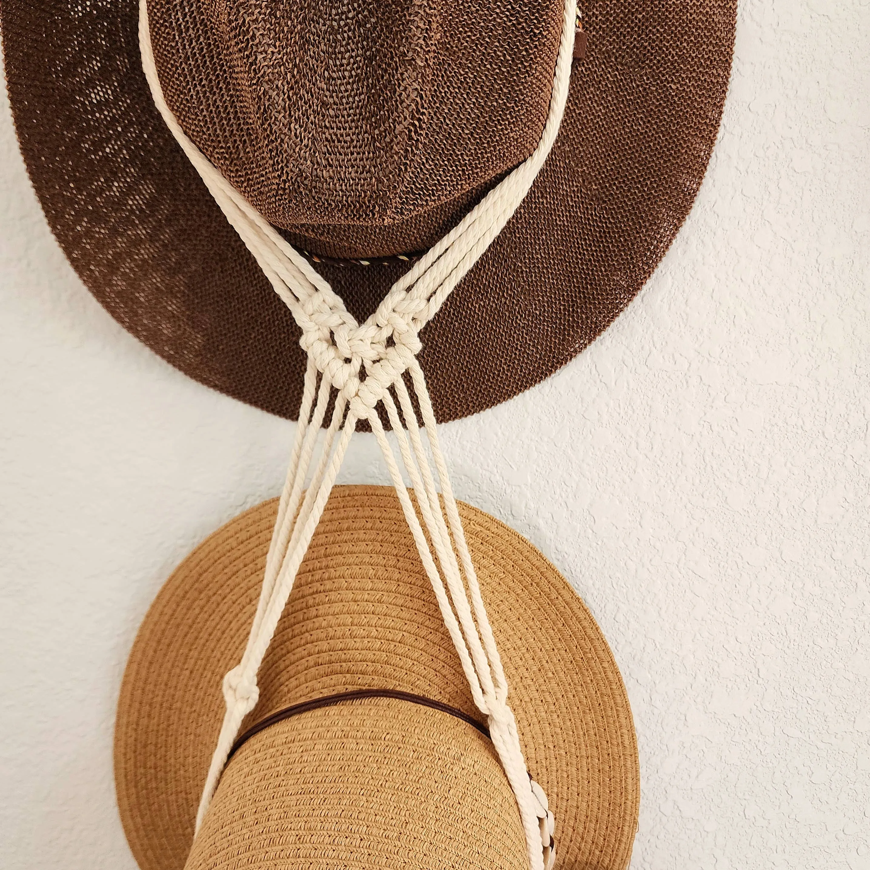 Macrame Cowboy Hat Hanger, Wall Mounted Hat Display and Organizer