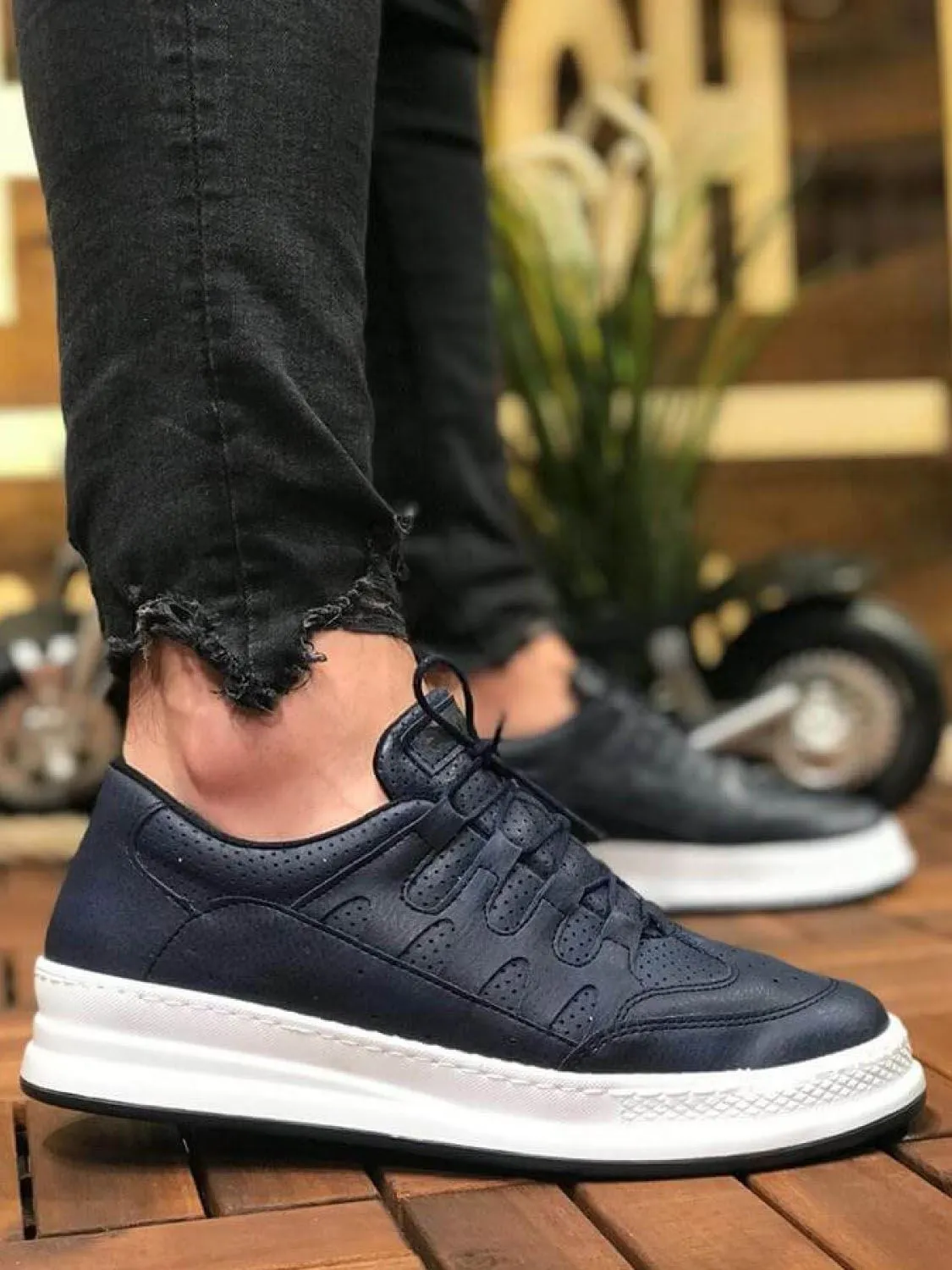 Navy Sneaker CH040 Streetwear Sneaker