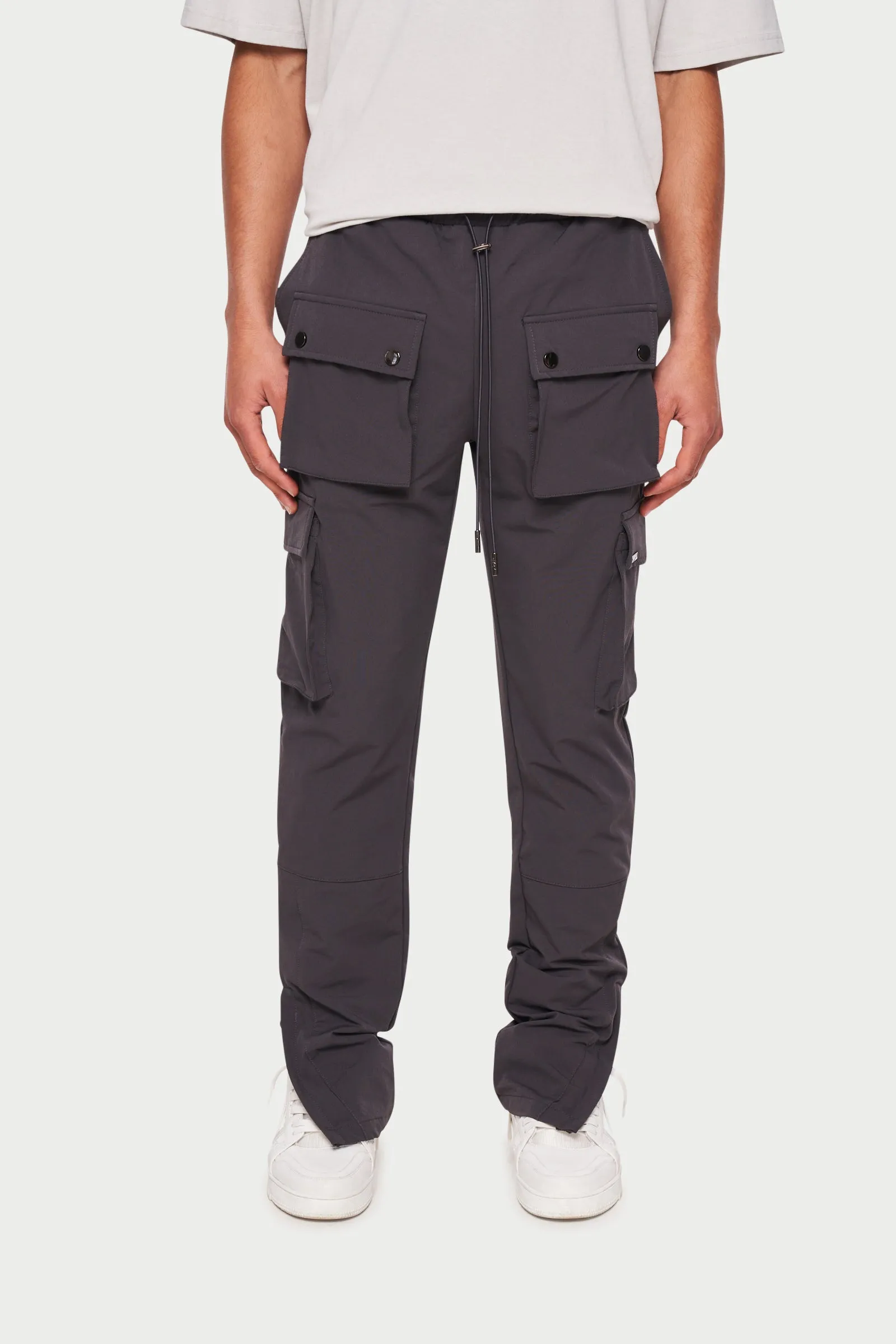 TECHNICAL STRETCH ZIP CARGO PANTS - CHARCOAL