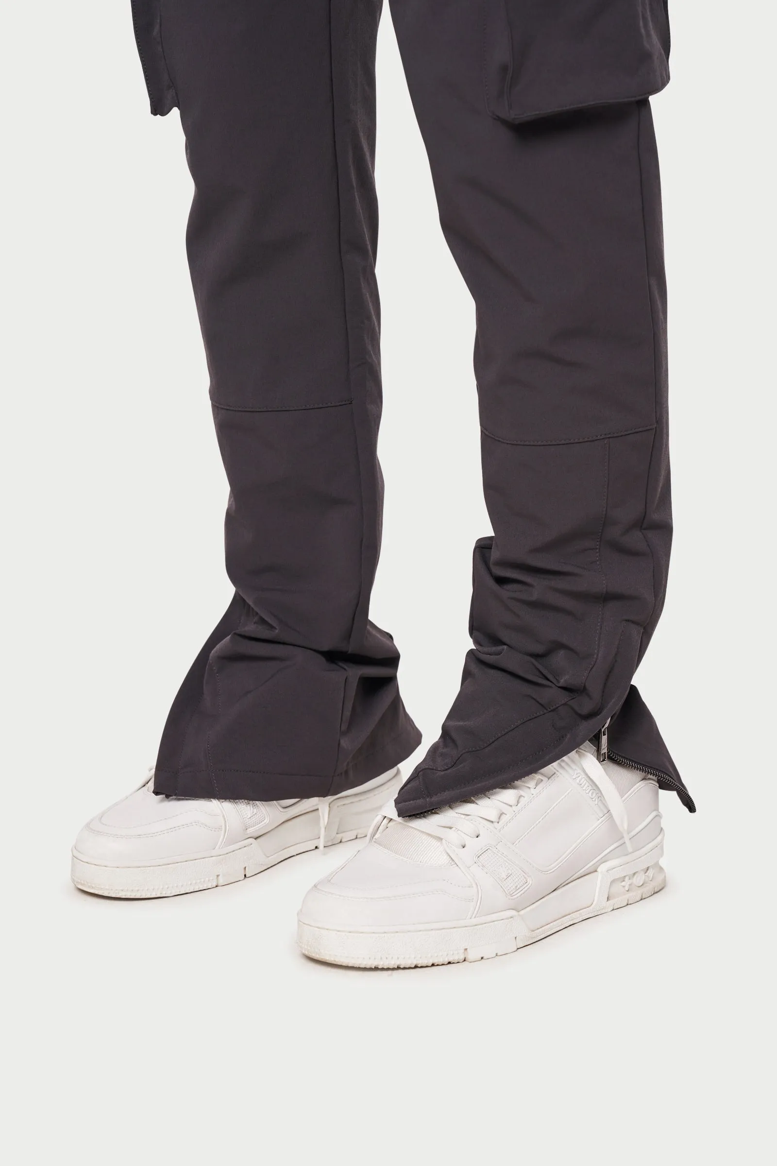 TECHNICAL STRETCH ZIP CARGO PANTS - CHARCOAL